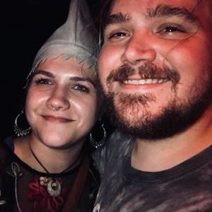 Meet your Posher, Tawney